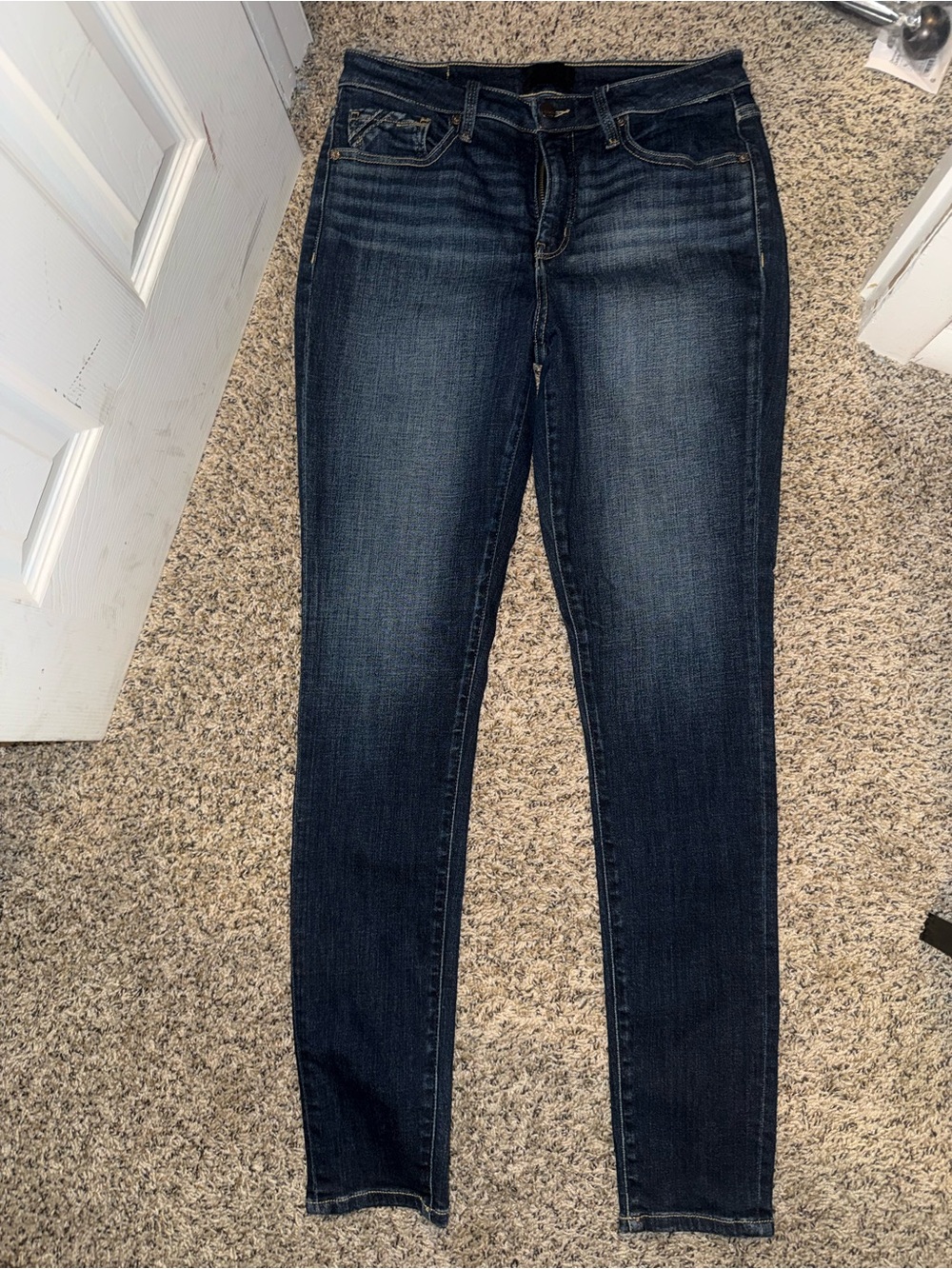 Black BuckleDark Wash Women's Skinny Jeans - Classic Stretch Denim
